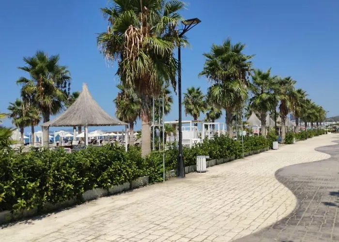 J&a Beachside Daire Golem (Tirana)